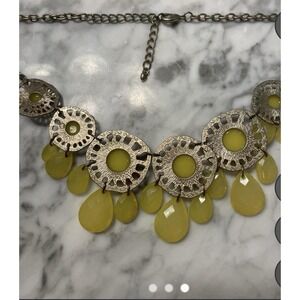 Vintage Style Yellow Filigree Bib Necklace – Silver Tone Boho Statement Jewelry